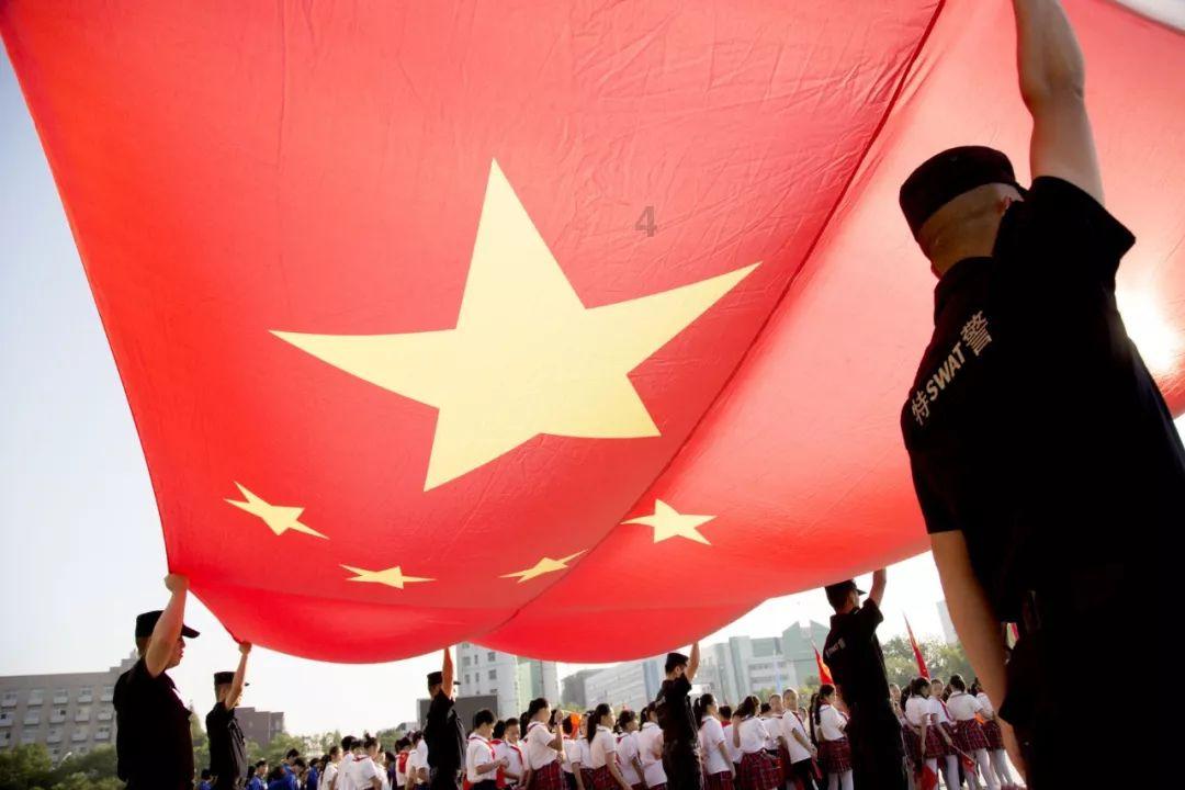 曹操从丞相到魏王太不容易了，这么多重臣反对